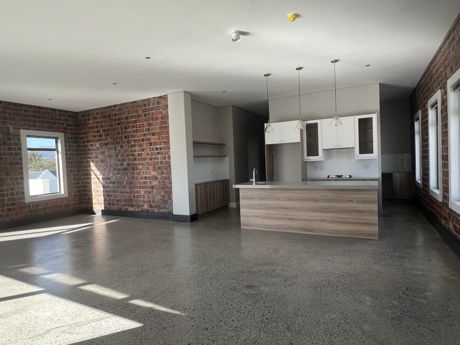 To Let Commercial Property for Rent in Paardevlei Western Cape